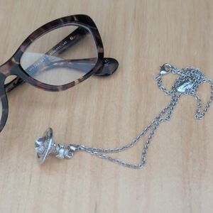 Silver Pendant Necklace